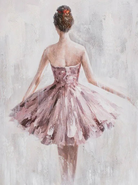 BALLERINA WITH BEAUTIFUL DRESS